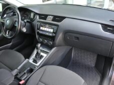 Škoda Octavia 2,0TDI STYLE DSG ACC NAVI ČR - 12