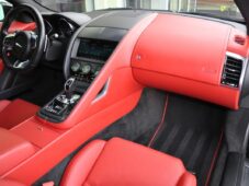 Jaguar F-Type 3,0V6 R-DYNAMIC REZERVACE - 12