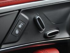 Jaguar F-Type 3,0V6 R-DYNAMIC REZERVACE - 20
