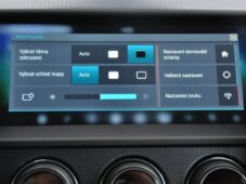 Jaguar F-Type 3,0V6 R-DYNAMIC REZERVACE - 32