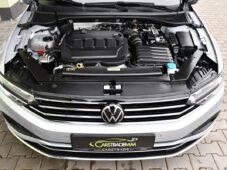 Volkswagen Passat 2,0 TDI ELEGANCE NAVI ACC - 21