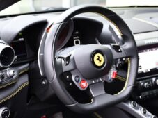 Ferrari GTC4 Lusso V12 DCT P-DISPLAY REZERVACE - 17