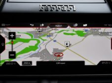 Ferrari GTC4 Lusso V12 DCT P-DISPLAY REZERVACE - 32