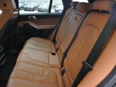 BMW X5 3,0d xDrive M-SPORT ČR 1.M - 19