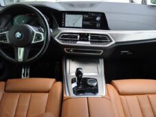 BMW X5 3,0d xDrive M-SPORT ČR 1.M - 21