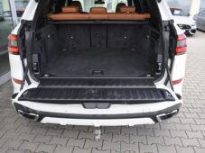 BMW X5 3,0d xDrive M-SPORT ČR 1.M - 49