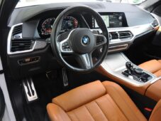 BMW X5 3,0d xDrive M-SPORT ČR 1.M - 8