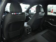BMW Řada 3 320xD M-SPORT FACELIFT ČR 1.MA - 18