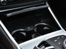 BMW Řada 3 320xD M-SPORT FACELIFT ČR 1.MA - 34