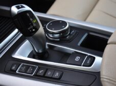 BMW X5 40d xDrive ČR K360 ACC - 35