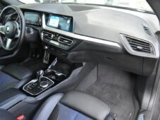 BMW Řada 2 218i M-SPORT ČR 1.MAJ - 12