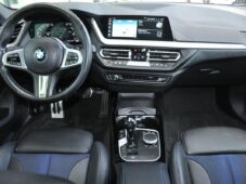 BMW Řada 2 218i M-SPORT ČR 1.MAJ - 21
