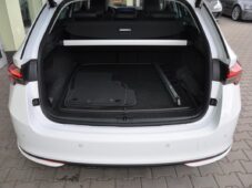 Škoda Octavia 2,0TDi FACELIFT TOP VÝBAVA 1.M - 50