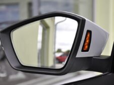 Škoda Octavia 2,0TDi FACELIFT TOP VÝBAVA 1.M - 60