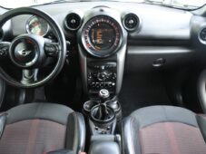 Mini Countryman COOPER 1,6D ALL4 - 21