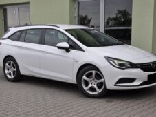 Opel Astra 1.4T CARPLAY 2XKOLA ČR - 4