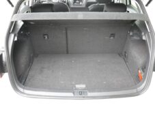Volkswagen Golf 1.6TDi - 28