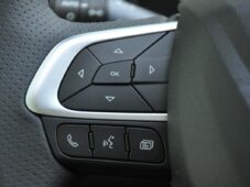 Iveco Daily 3,0D 35S18 NOVÉ - 15