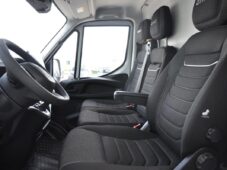 Iveco Daily 3,0D 35S18 NOVÉ - 10