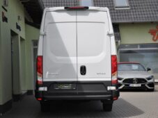 Iveco Daily 3,0D 35S18 NOVÉ - 7