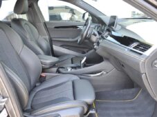 BMW X2 xDrive20d A/T ACC HUD ČR 1M - 17