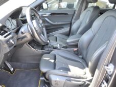 BMW X2 xDrive20d A/T ACC HUD ČR 1M - 12