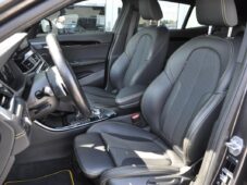 BMW X2 xDrive20d A/T ACC HUD ČR 1M - 13