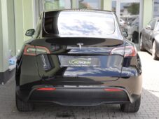 Tesla Model Y LONG RANGE DUAL - 9