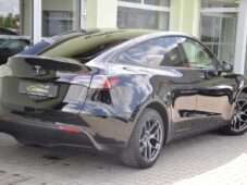 Tesla Model Y LONG RANGE DUAL - 3