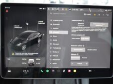 Tesla Model Y LONG RANGE DUAL - 28