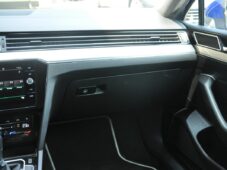 Volkswagen Passat 2.0TDi R-LINE 4M DSG LED TAŽNÉ - 7