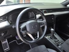 Volkswagen Passat 2.0TDi R-LINE 4M DSG LED TAŽNÉ - 14