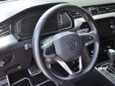 Volkswagen Passat 2.0TDi R-LINE 4M DSG LED TAŽNÉ - 15