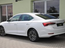 Škoda Octavia 1.5TSi STYLE ČR 1M LED 2xPNEU - 3