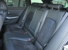 BMW Řada 3 320d xDrive 1M LED ACC ČR - 19