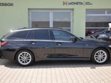 BMW Řada 3 320d xDrive 1M LED ACC ČR - 11