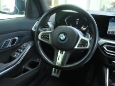 BMW Řada 3 320d xDrive 1M LED ACC ČR - 5