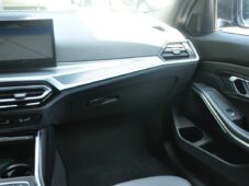 BMW Řada 3 320d xDrive 1M LED ACC ČR - 7