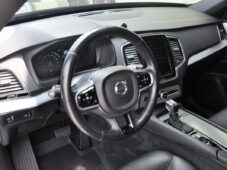 Volvo XC90 D5 AWD MOMENTUM ČR - 14
