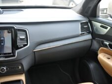 Volvo XC90 T8 AWD ULTIMATE BRIGHT Zadáno - 7