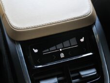 Volvo XC90 T8 AWD ULTIMATE BRIGHT Zadáno - 23