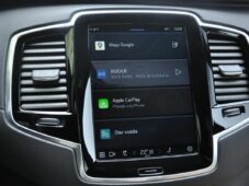 Volvo XC90 T8 AWD ULTIMATE BRIGHT Zadáno - 35