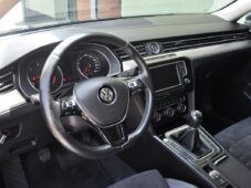 Volkswagen Passat 2.0TDi ACC NAVI LED TAŽNÉ - 14