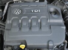 Volkswagen Passat 2.0TDi ACC NAVI LED TAŽNÉ - 40