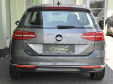 Volkswagen Passat 2.0TDi ACC NAVI LED TAŽNÉ - 9