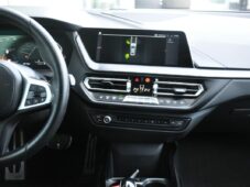 BMW Řada 2 218d M-SPORT HUD 1M ČR - 6