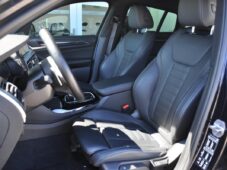 BMW X4 xD30d M-SPORT NTOP TAŽNÉ ČR 1M - 13