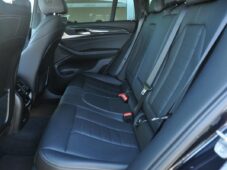 BMW X4 xD30d M-SPORT NTOP TAŽNÉ ČR 1M - 18