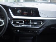BMW Řada 2 218d M-SPORT 1M ČR - 6