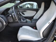 Jaguar F-Type P300 MERIDIAN SERV.KNÍŽKA ČR - 18